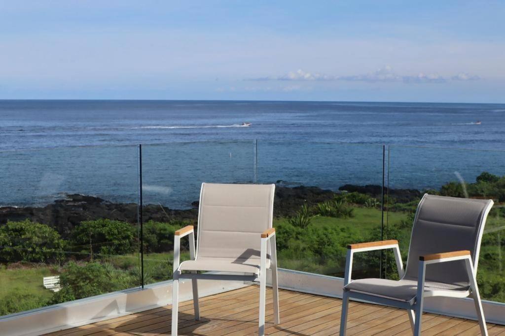 Oceans Luxury Oceanfront Apart Sunset View With Pool Apartment Flic en Flac Luaran gambar